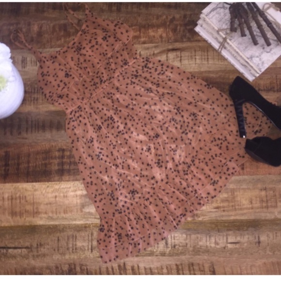 Adorable dress with spaghetti strap! - Picture 3 of 3